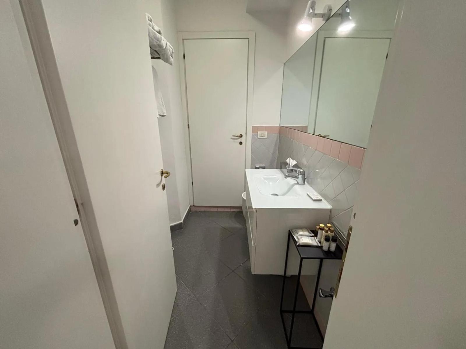 Phi Hotel Bologna Apartments المظهر الخارجي الصورة